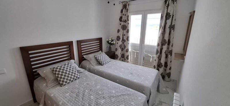 2 bedroom Apartment for sale 2 bedroom Apartment for sale