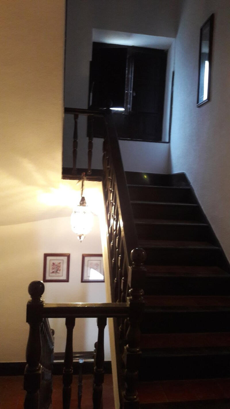 10 bedroom Country House for sale