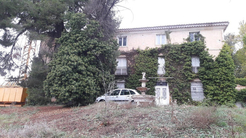 10 bedroom Country House for sale