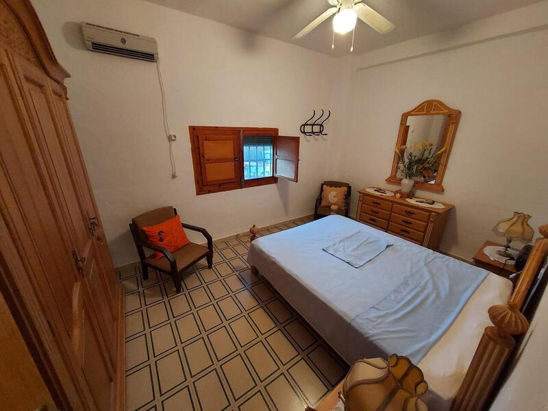 3 bedroom Country House for sale