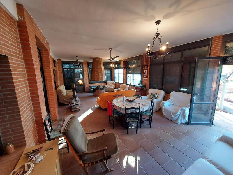 3 bedroom Country House for sale