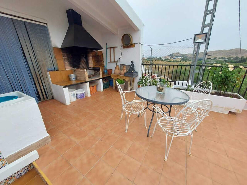 2 bedroom Country House for sale