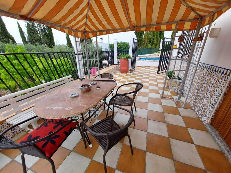 2 bedroom Country House for sale