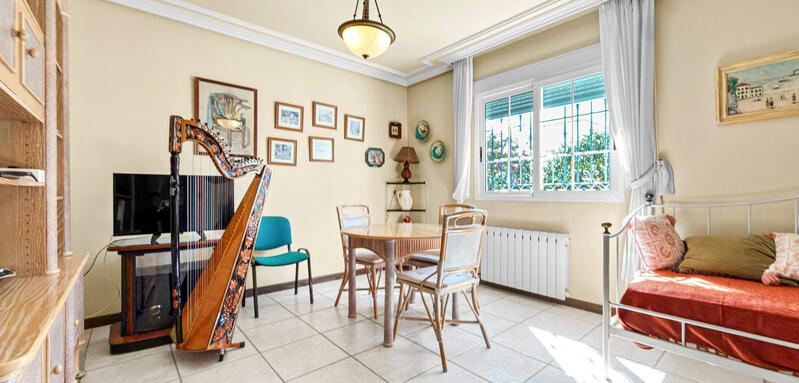 5 bedroom Villa for sale