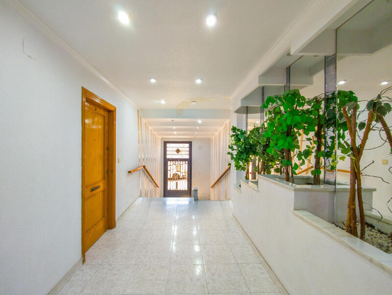 2 Schlafzimmer Appartement zu verkaufen 2 Schlafzimmer Appartement zu verkaufen