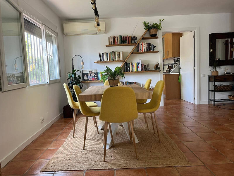 4 bedroom Villa for sale