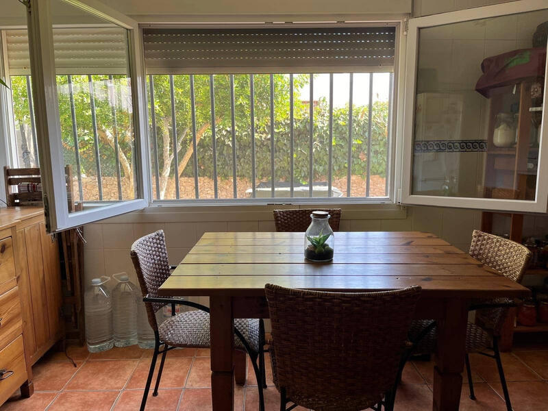 4 bedroom Villa for sale