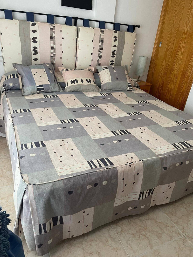 2 bedroom Townhouse for sale