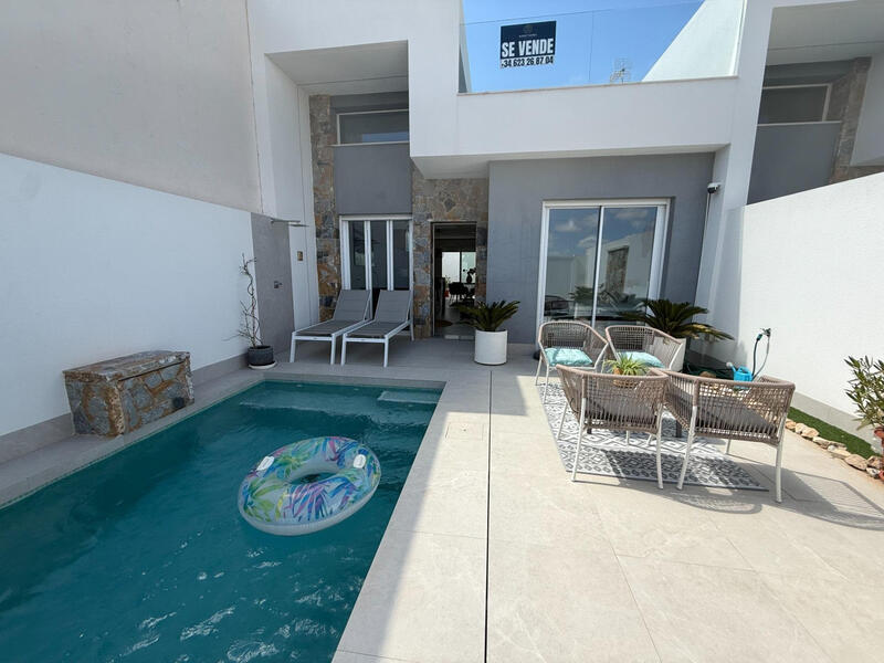 2 bedroom Villa for sale