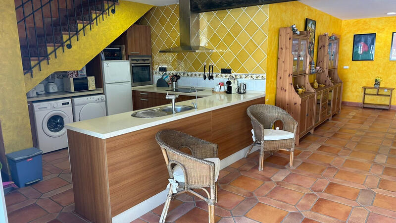 4 bedroom Villa for sale