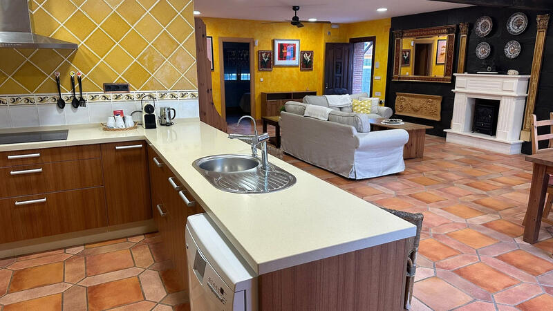 4 bedroom Villa for sale