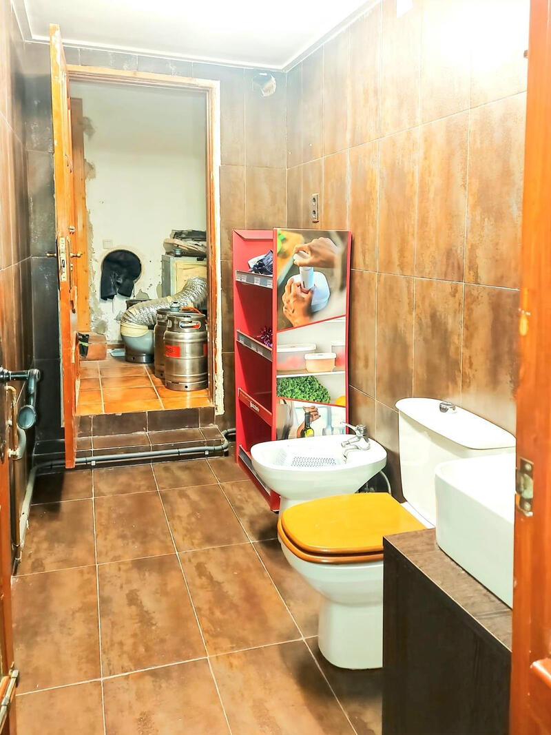 7 Cuarto Villa en venta