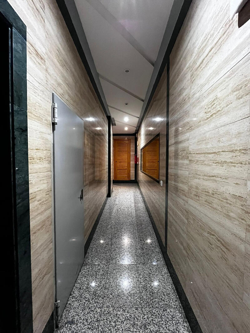 3 спальная комната квартира продается