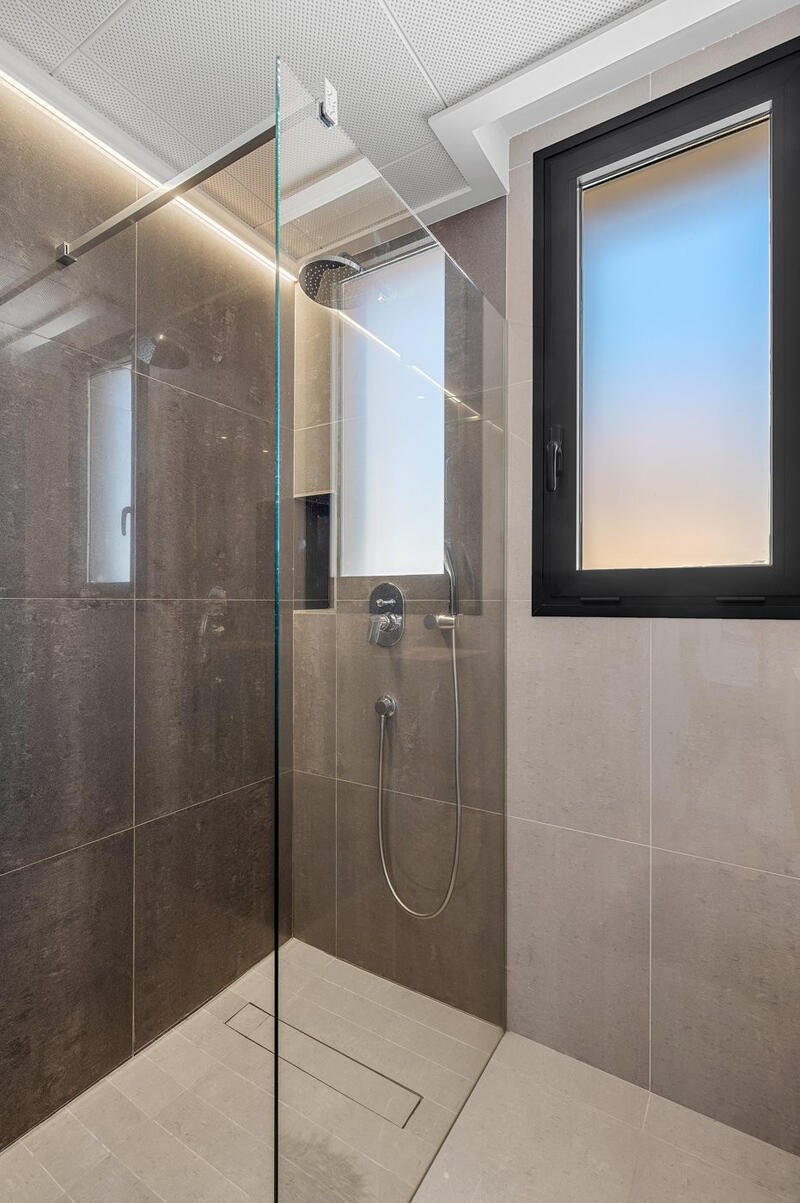 4 спальная комната вилла продается