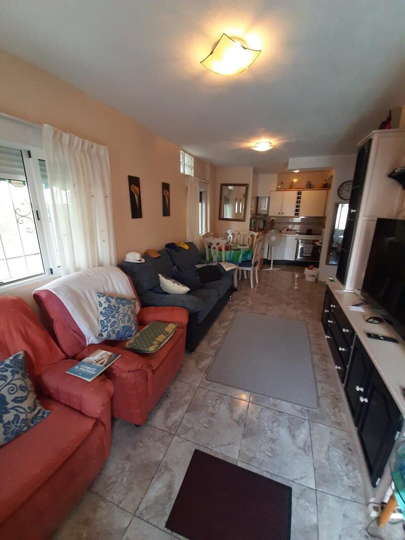 4 slaapkamer Gezinswoning Te koop