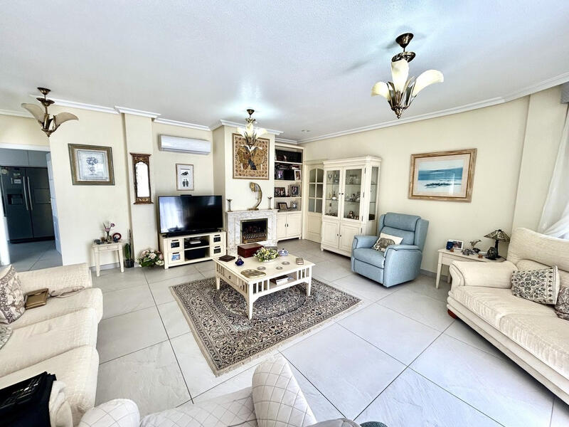 4 soveværelse Villa til salg