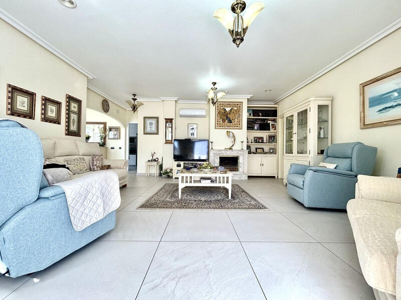 4 soveværelse Villa til salg