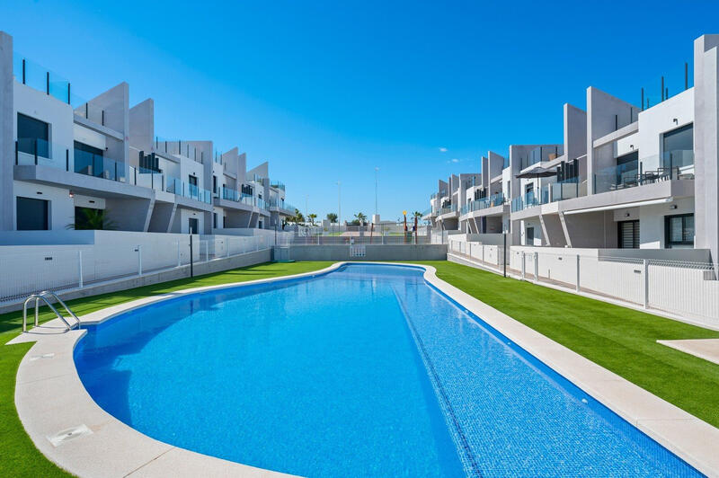 Apartamento en venta en San Miguel de Salinas, Alicante