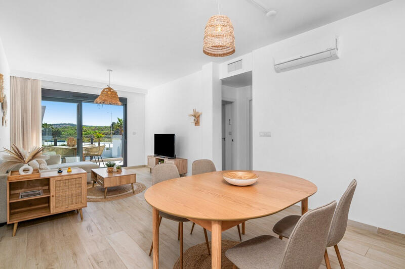 2 slaapkamer Appartement Te koop