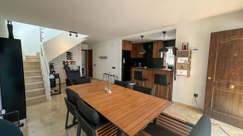 3 chambre Duplex à vendre