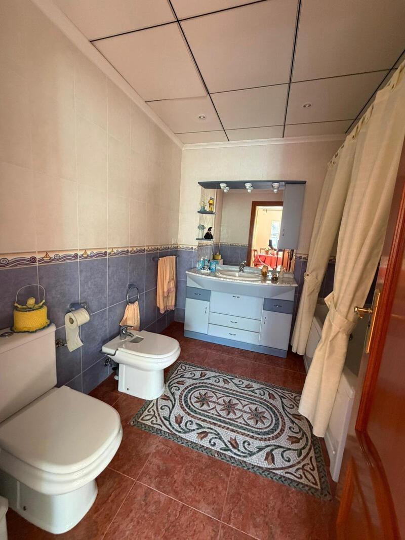 3 sovrum Radhus till salu