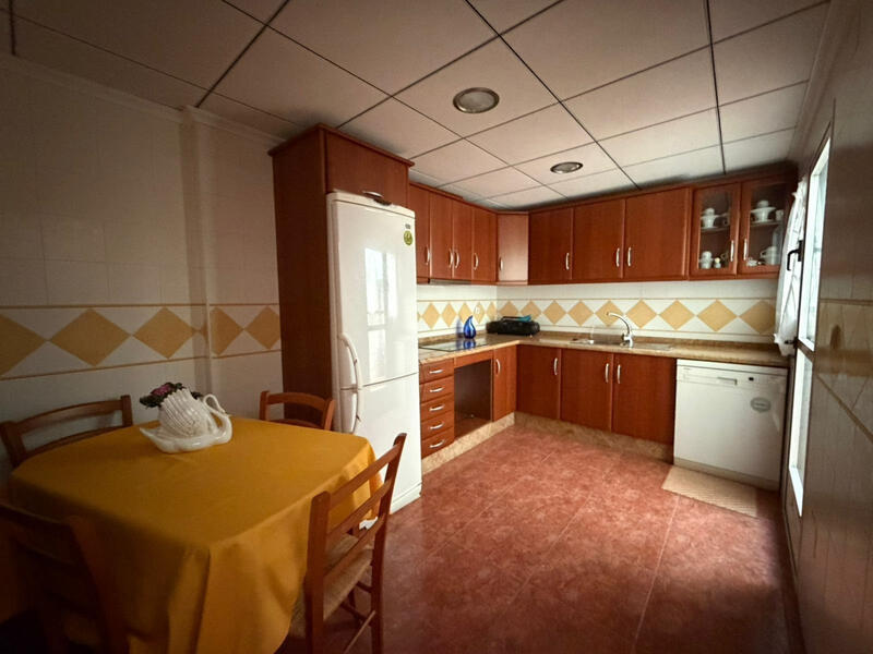 3 sovrum Radhus till salu