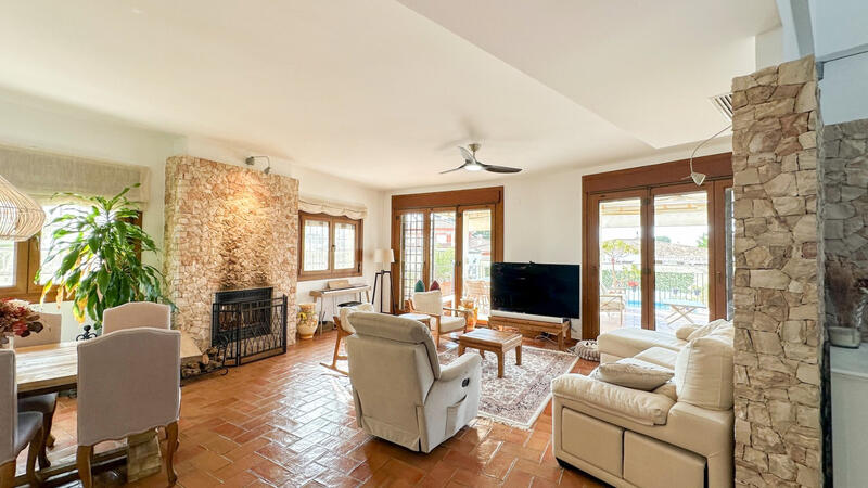 7 chambre Villa à vendre