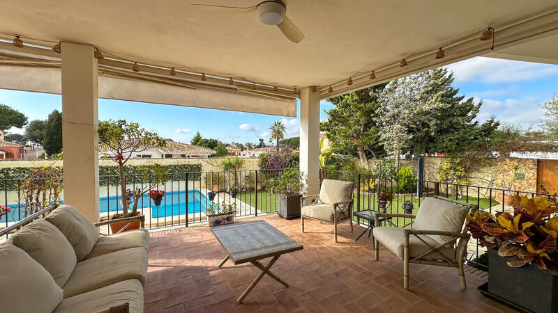 7 chambre Villa à vendre