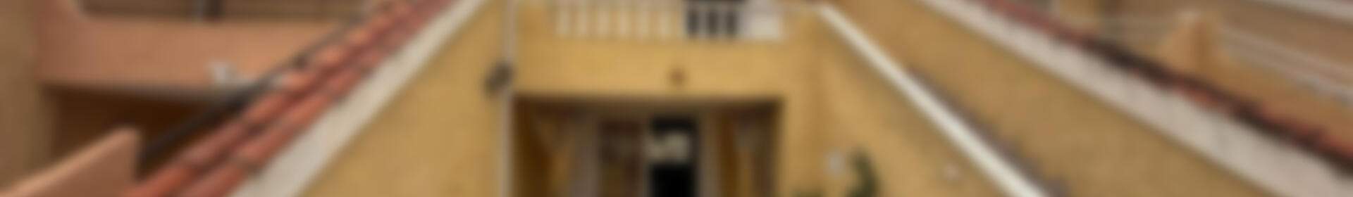 2 slaapkamer Gezinswoning Te koop