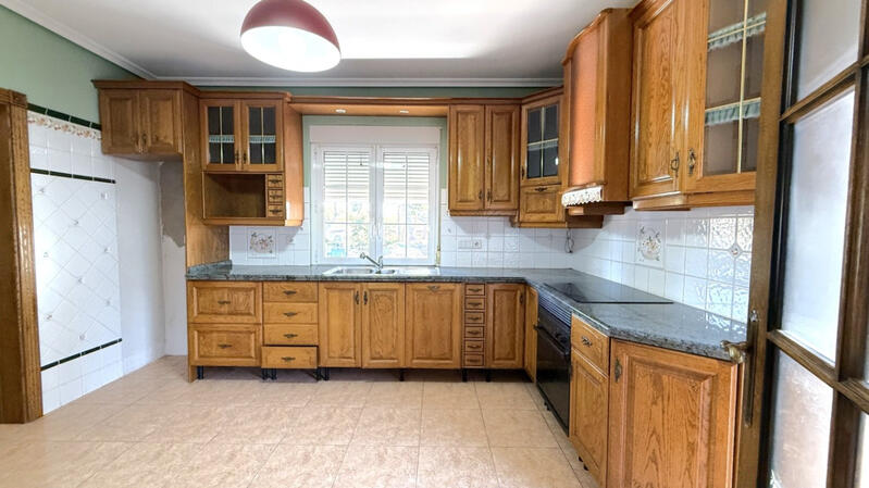 4 slaapkamer Villa Te koop