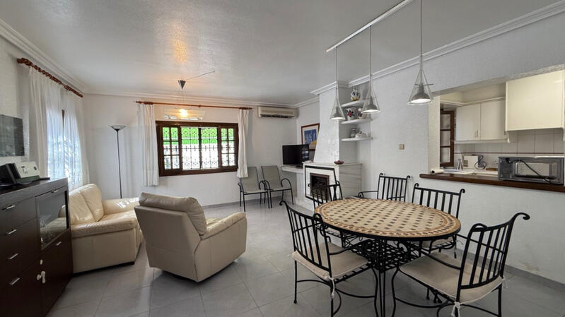 4 slaapkamer Villa Te koop