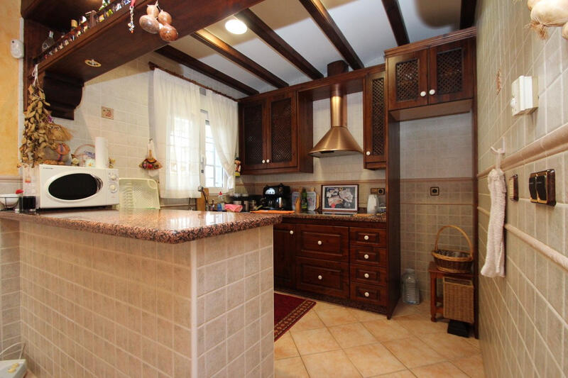 6 Cuarto Casa de Campo en venta