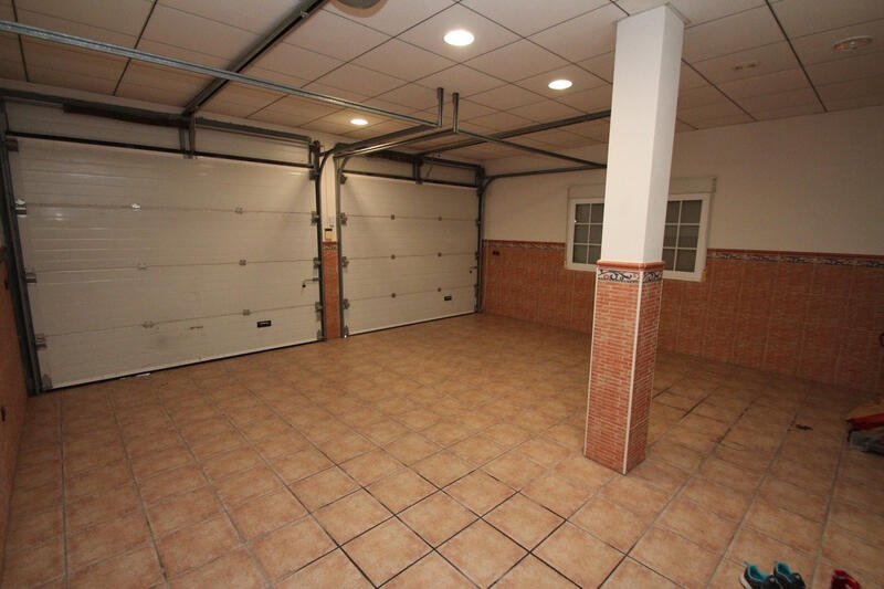 6 Cuarto Casa de Campo en venta