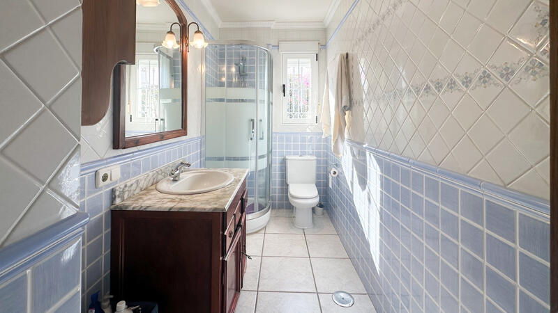 6 chambre Villa à vendre