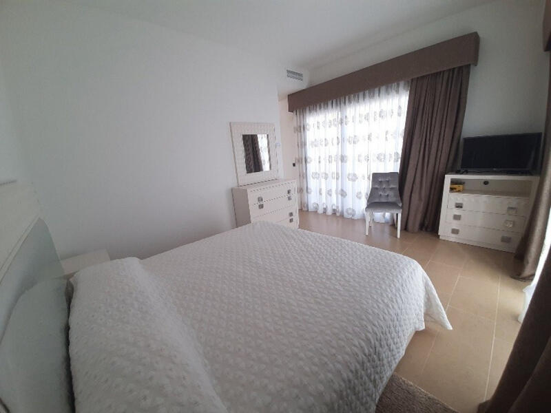 4 Cuarto Villa en venta