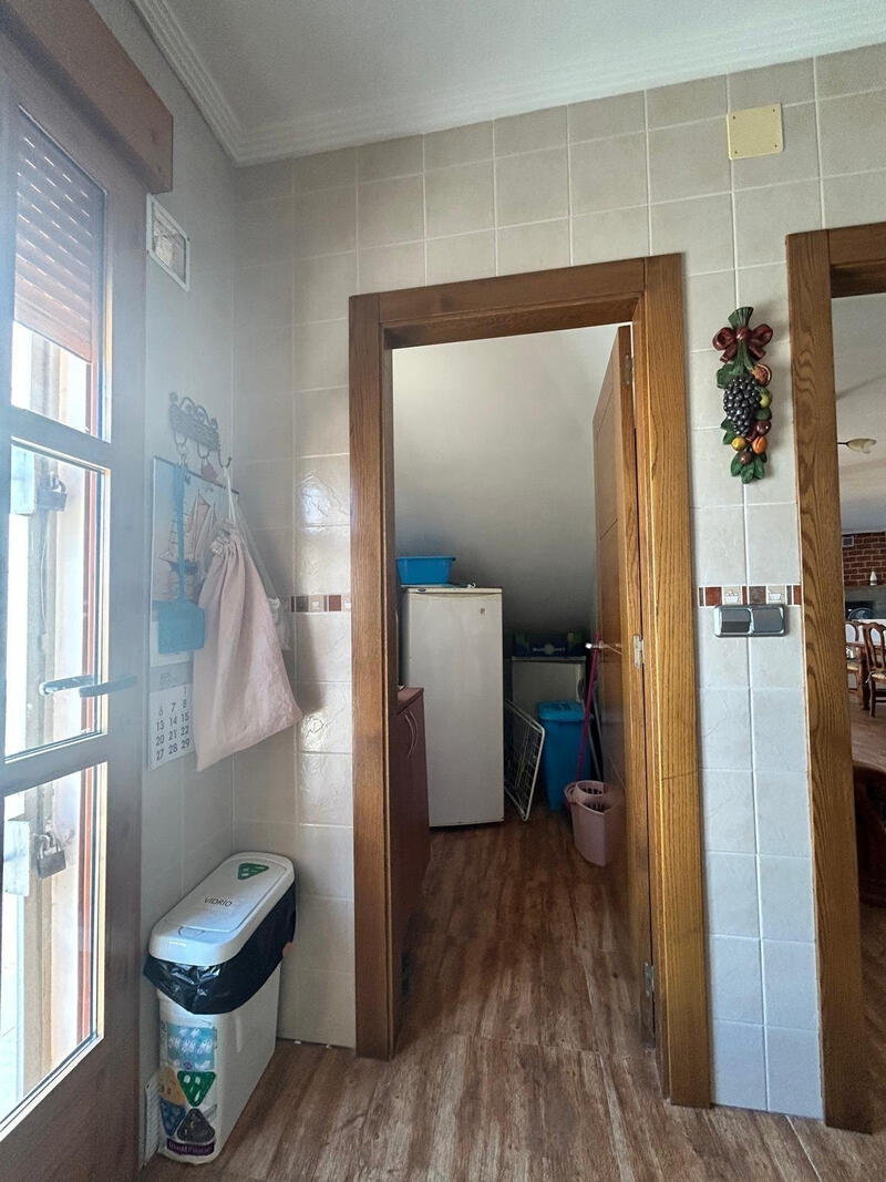 4 Cuarto Villa en venta