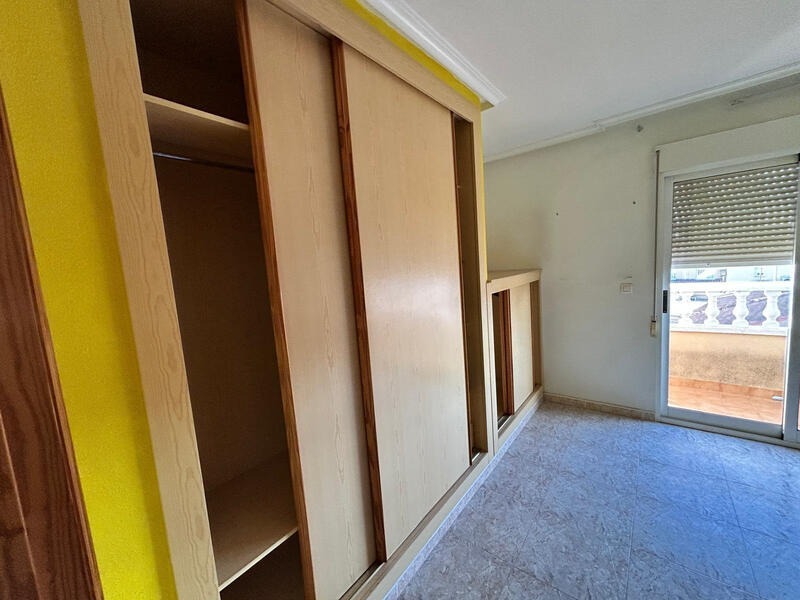 4 Cuarto Adosado en venta