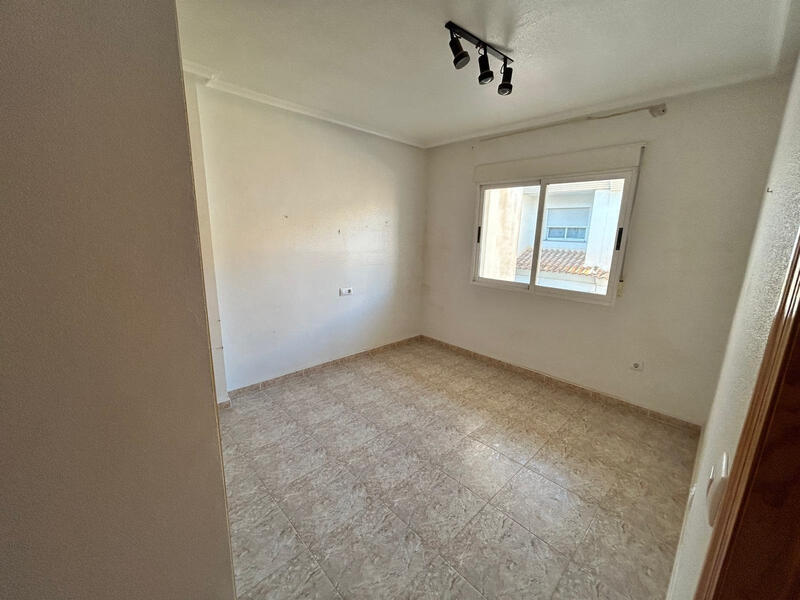 4 Cuarto Adosado en venta