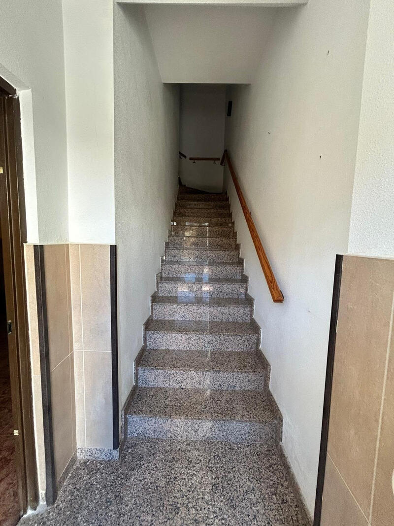 4 Cuarto Adosado en venta