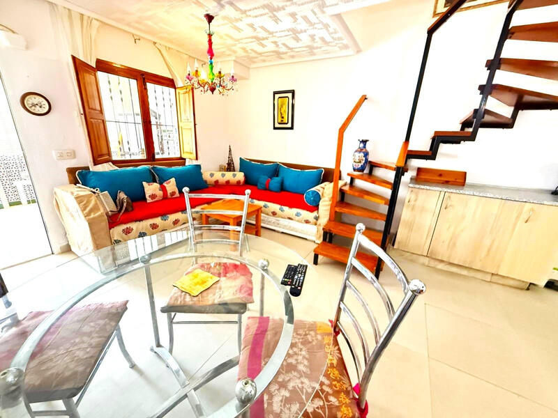 2 Cuarto Adosado en venta