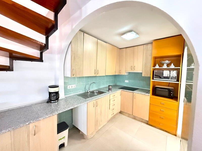 2 Cuarto Adosado en venta