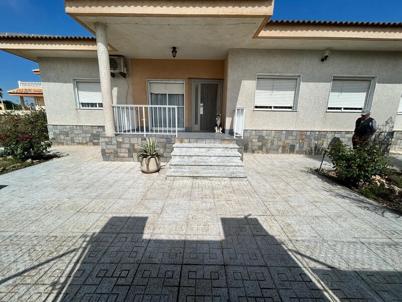 Villa à vendre dans Los Alcazares, Murcia