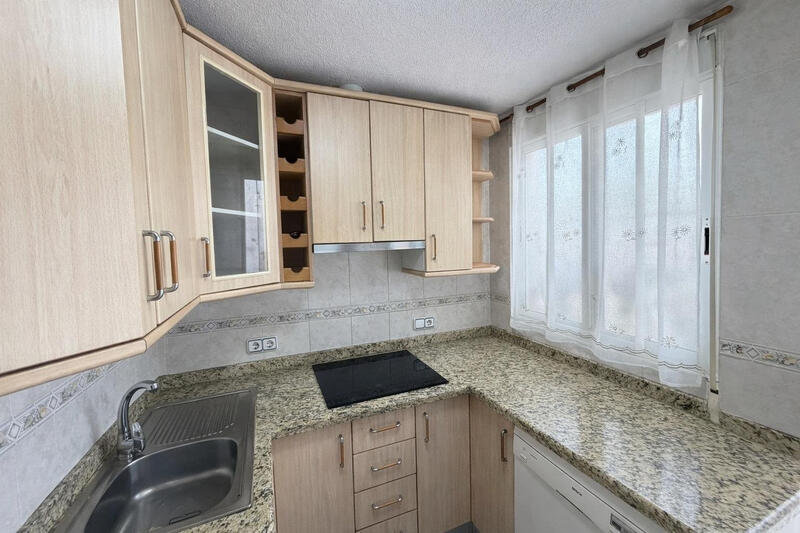 4 Cuarto Villa en venta