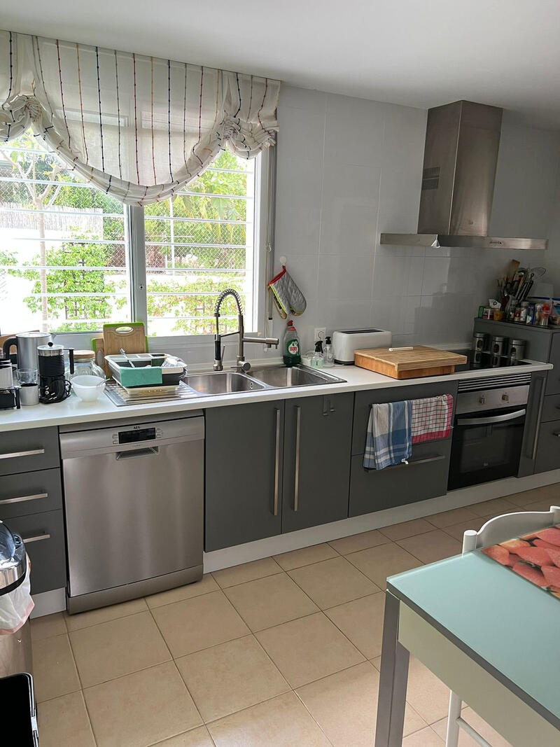 4 slaapkamer Villa Te koop