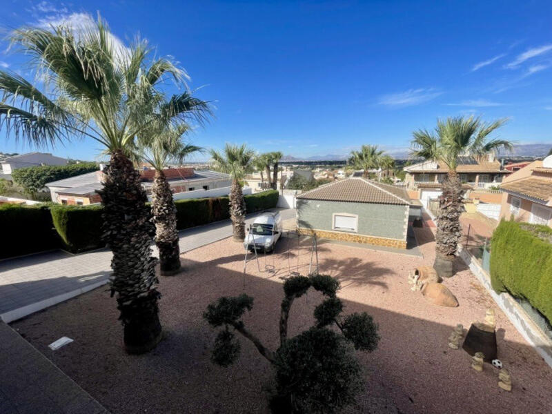 4 sovrum Villa till salu