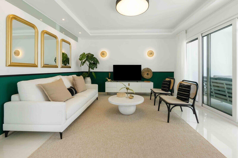 2 спальная комната квартира продается