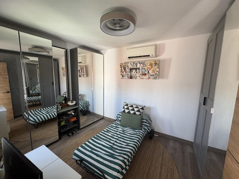 4 soveværelse Byhus til salg