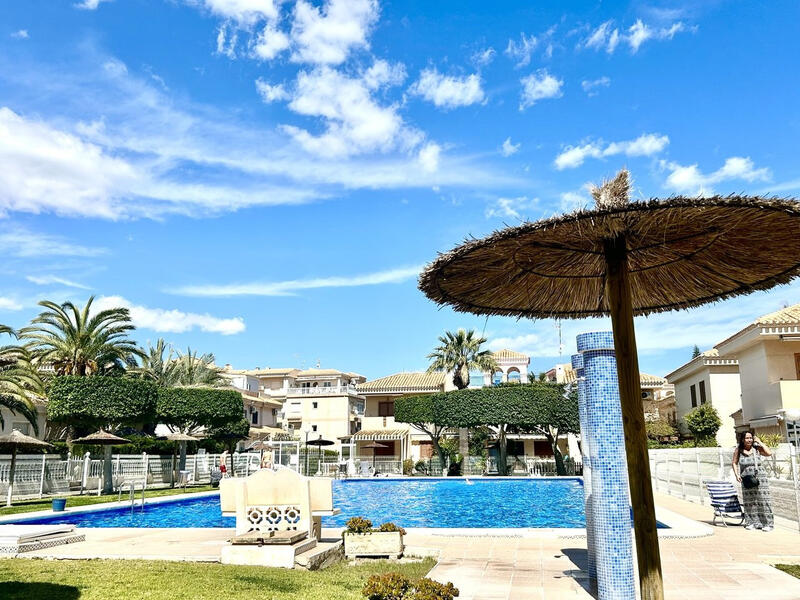 2 soverom Rekkehus til salgs