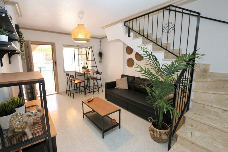 2 Cuarto Adosado en venta