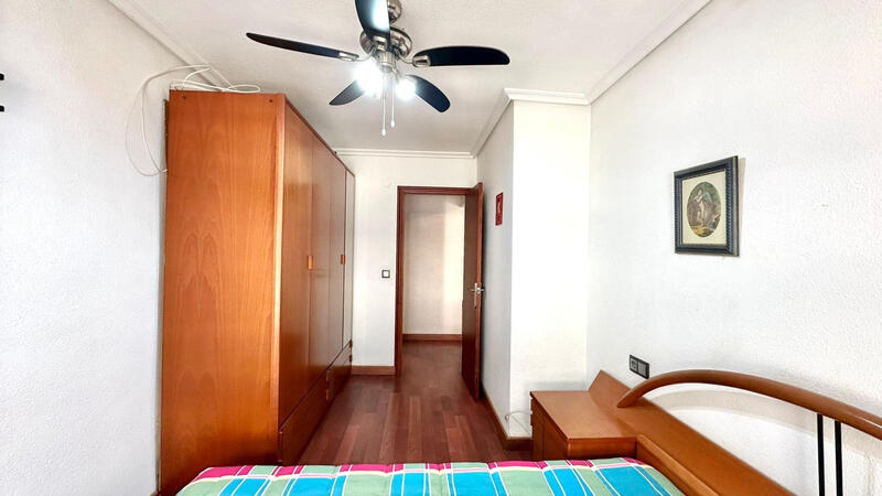 3 bedroom Apartment for sale